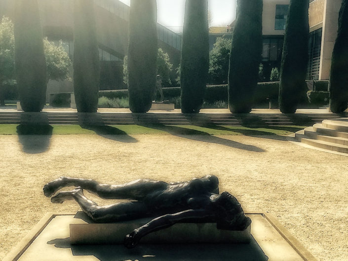 lying-sun