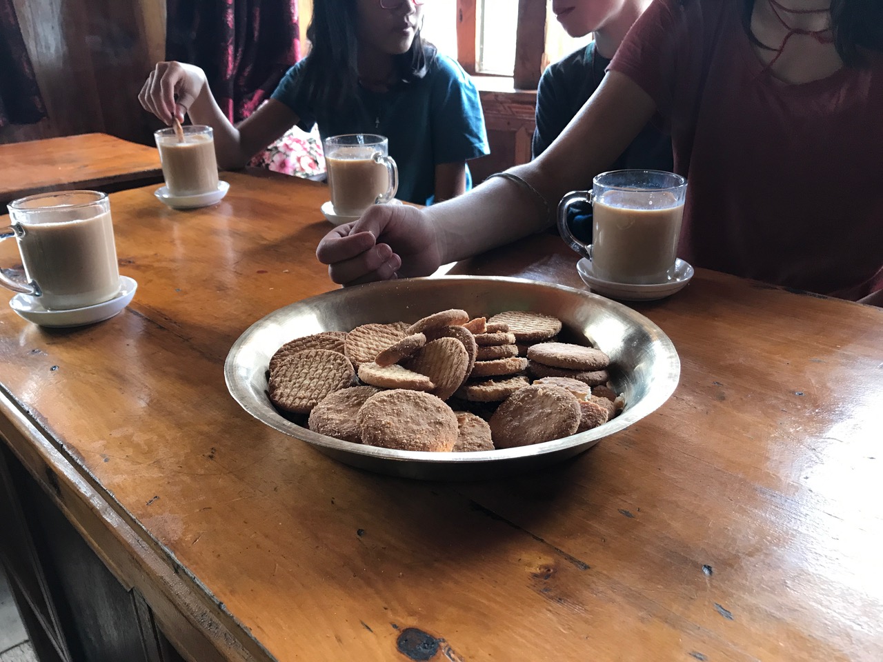 trekking, Nepal, kids, biscuits
