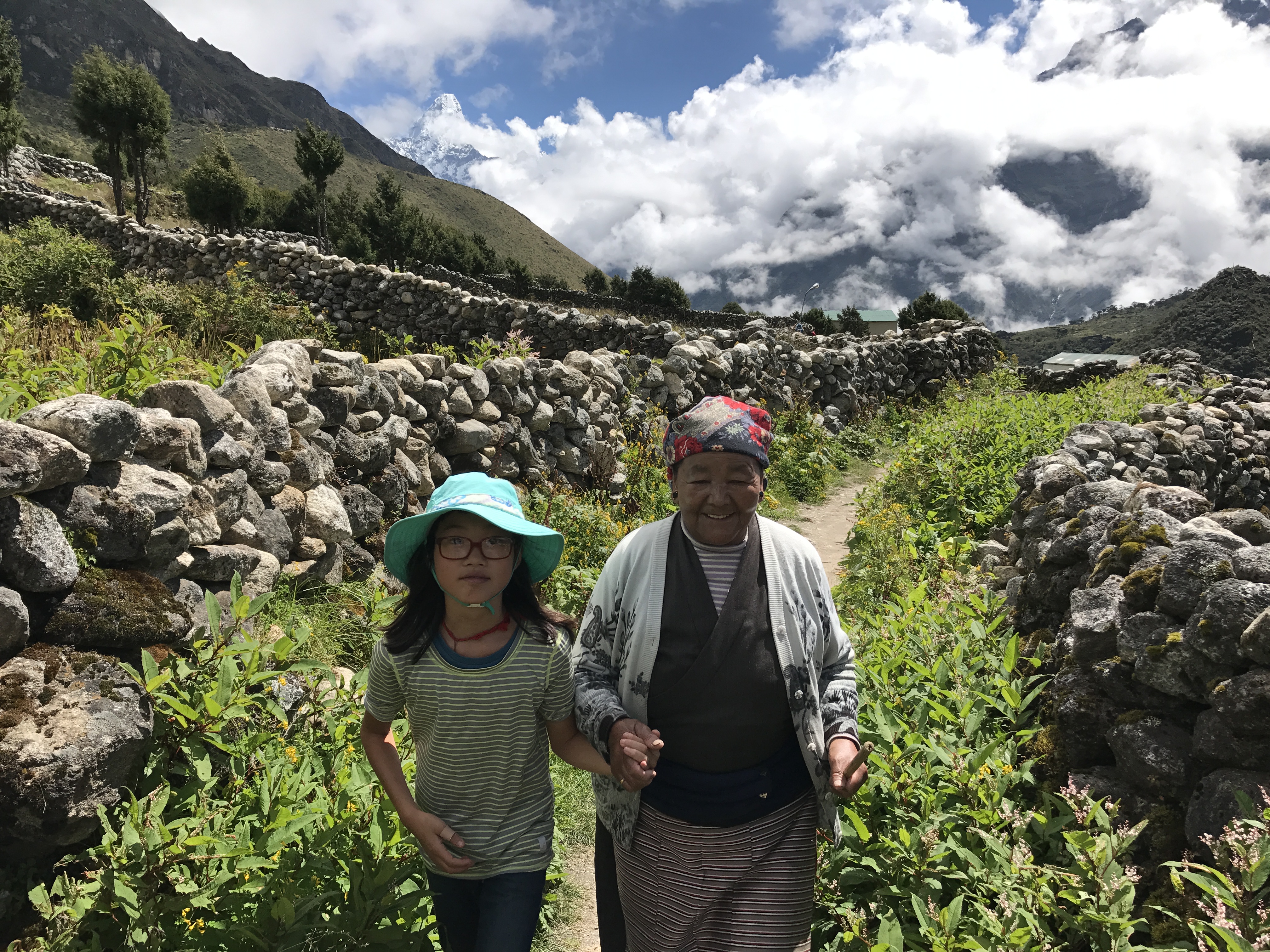 Solukhumbu, Nepal, grandmothers