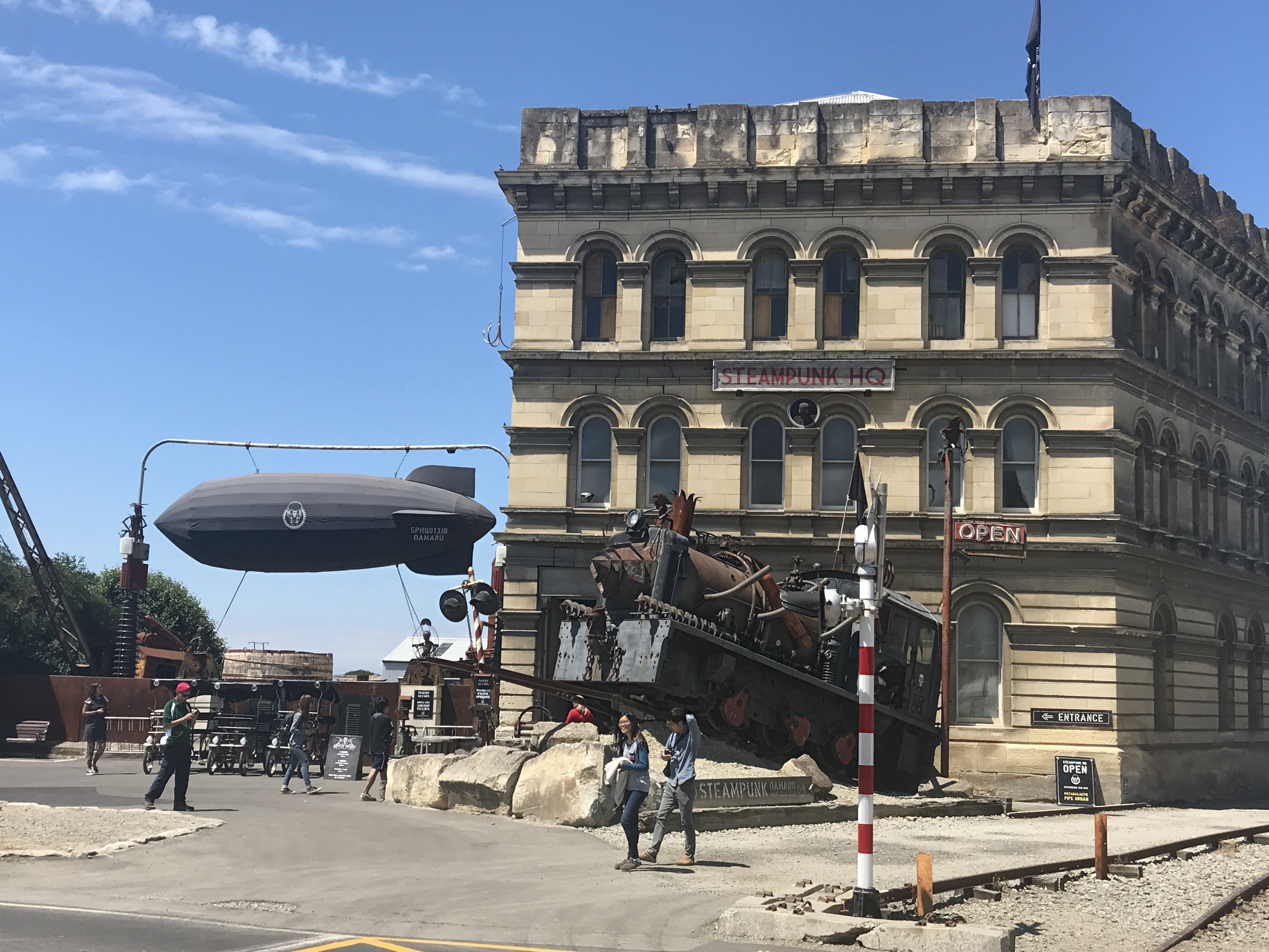 Oamaru, Steampunk, Penguins