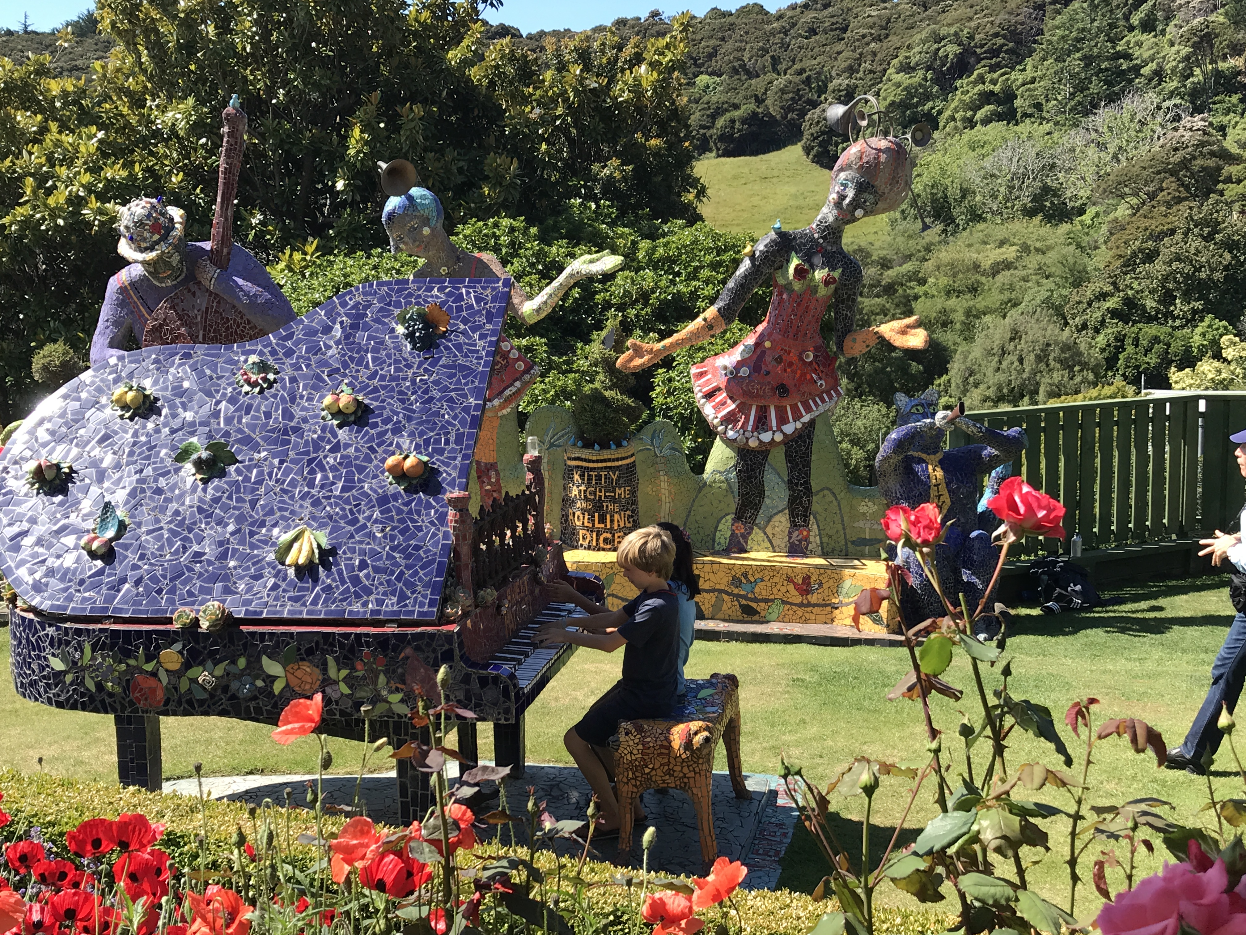 Akaroa, mosaic piano, The Giant's House